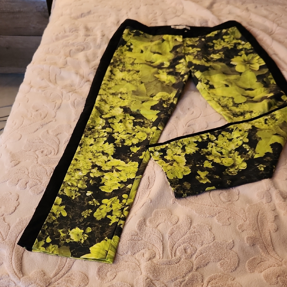 Floral Print Pants with Black Trim